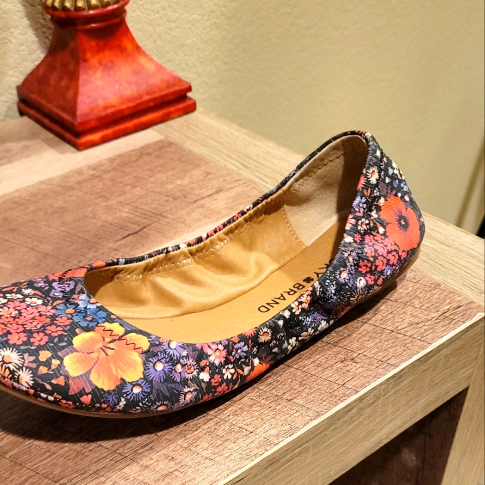 Luck lady flats
